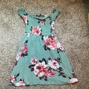 Gypsies & Moondust XS Green Floral Women’s Dress